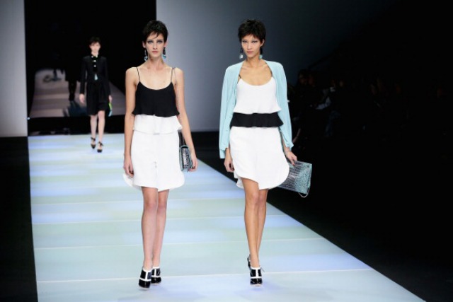 Milano Moda Donna, la sfilata Emporio Armani per l&#8217;autunno inverno 2014-2015