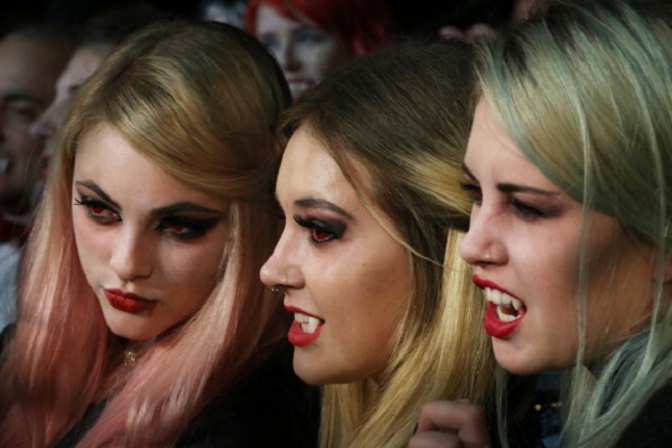 make up di Carnevale da vampiro