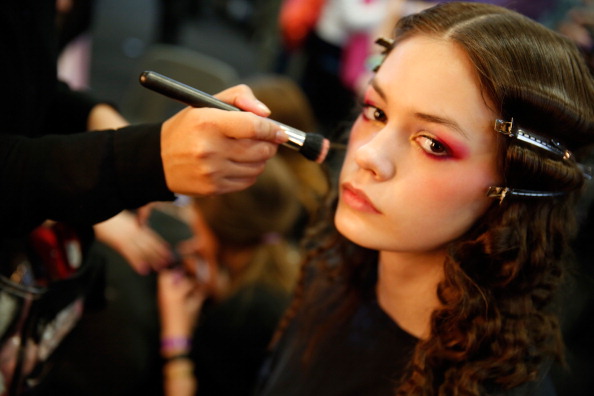 Le tendenze make-up 2014 2015 dalle sfilate della Fashion Week di Londra