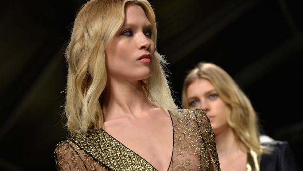 Sfilate Milano Moda Donna Febbraio 2014: l&#8217;estetica preziosa di Blumarine, collezione AI 2014 2015