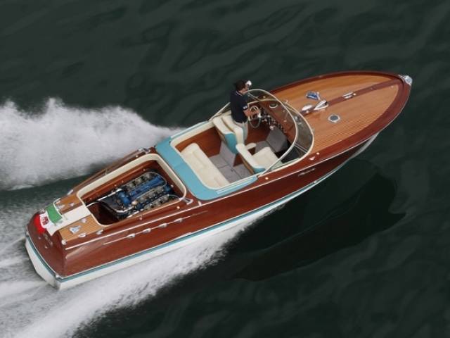 Riva Aquarama Lamborghini nominato per il Classic Boat Powerboat