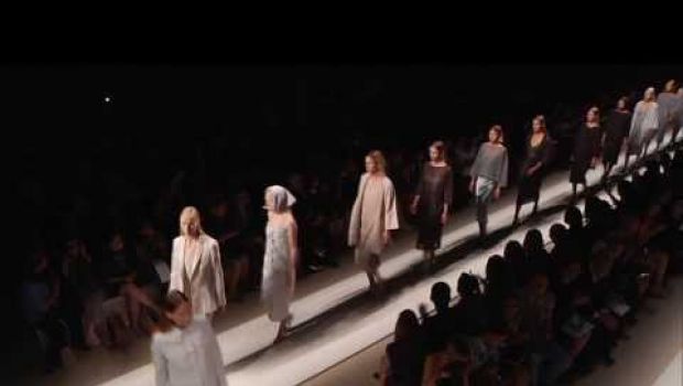 La sfilata Max Mara per l&#8217;autunno inverno 2014-2015 al Milano Moda Donna