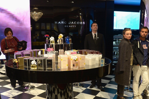 Marc Jacobs inaugura la linea beauty per Sephora a Parigi