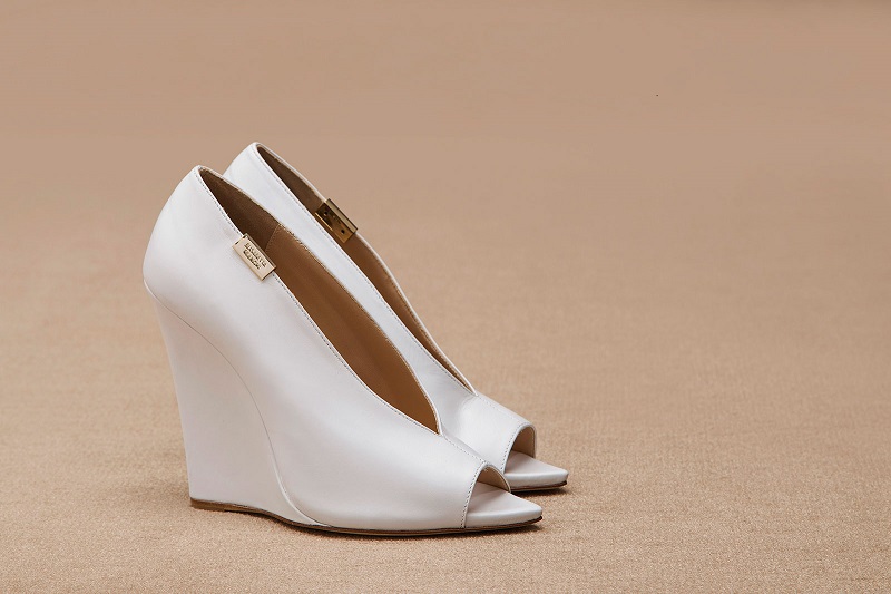 Le scarpe da sposa di Elisabetta Franchi della collezione primavera estate 2014