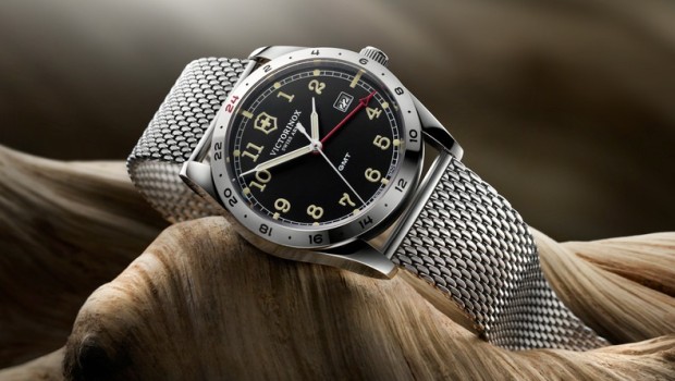 Baselworld 2014: orologio Victorinox Infantry GMT