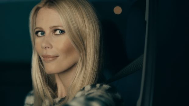 Opel Claudia Schiffer: la top model è la nuova Brand Ambassador, le foto e il video del backstage