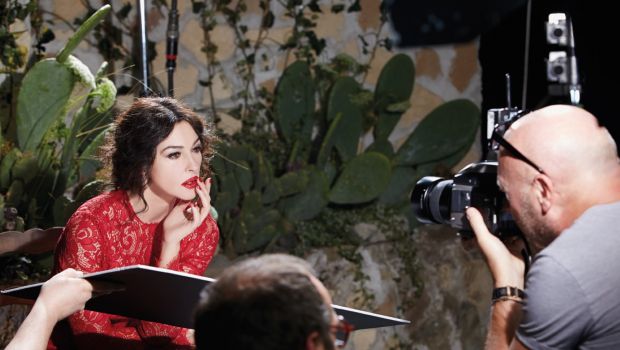 Dolce &#038; Gabbana Classic Cream Lipstick Collection: testimonial Monica Bellucci, video e foto