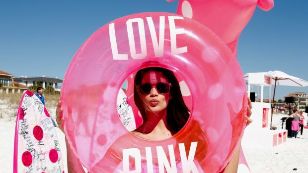 Sara Sampaio Victoria&#8217;s Secret Spring Break 2014: tutte le foto del Victoria&#8217;s Secret PINK Nation