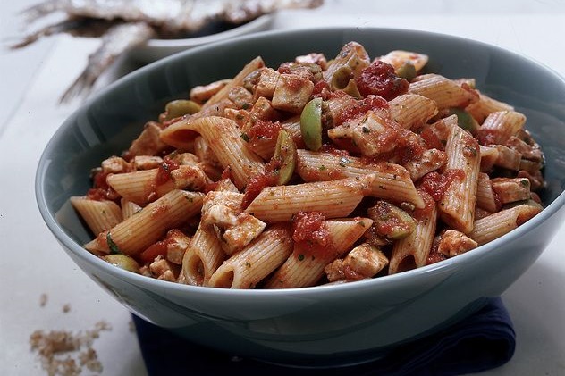 La pasta con le triglie con la ricetta facile e senza spine