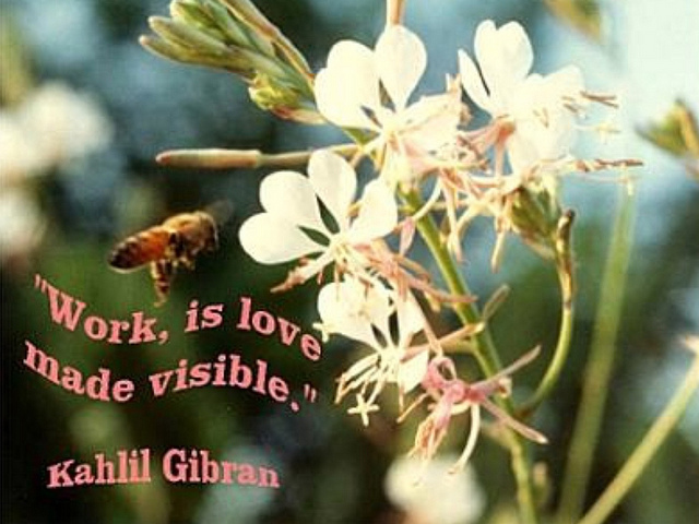 Le poesie di Gibran da dedicare per il compleanno a chi amiamo