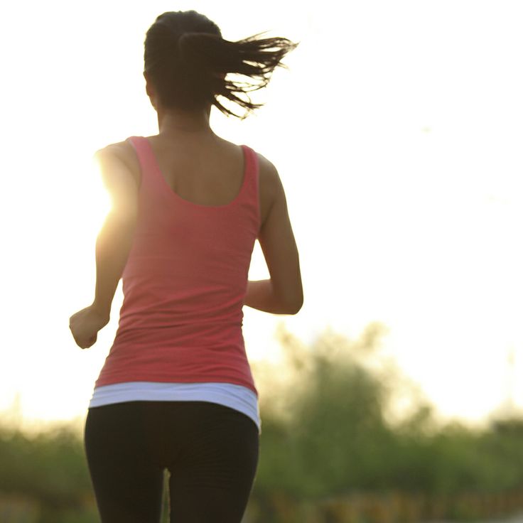 Quando conviene correre: prima o dopo l’allenamento in palestra? I pro e i contro