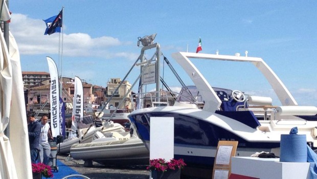 Barche di lusso in Sicilia per Nauta Salone Nautico Mediterraneo a Aci Trezza