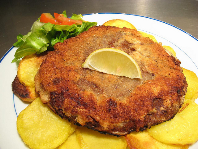 La ricetta semplice delle cotolette di seitan al forno o fritte
