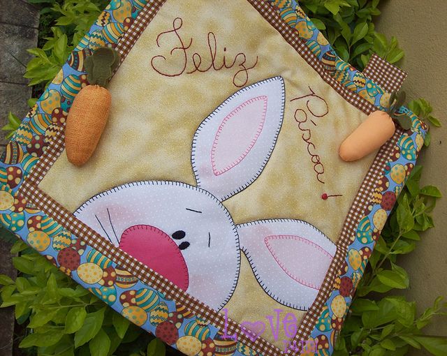 Decorazioni di Pasqua al patchwork