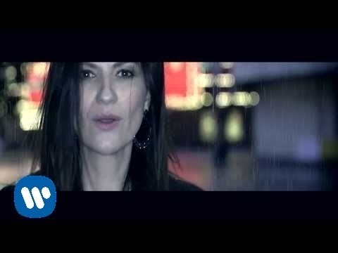 Laura Pausini &#8211; Se Fué with Marc Anthony (OFFICIAL VIDEOCLIP)