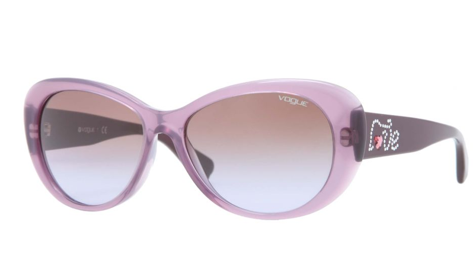 Tendenze occhiali da sole 2014, le proposte femminili e chic di Vogue Eyewear