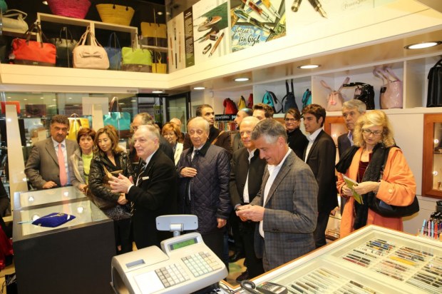 Caran D’Ache e Lalique insieme per le penne di lusso Crystal Limited Edition: grande evento a Milano