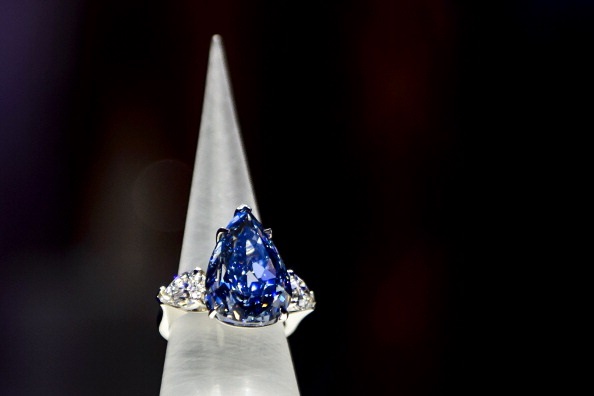 Il diamante blu più grande del mondo venduto da Christie’s a prezzo record