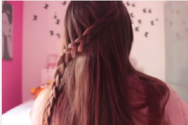 Acconciatura veloce da fare in 10 minuti per la primavera, la side dutch braid