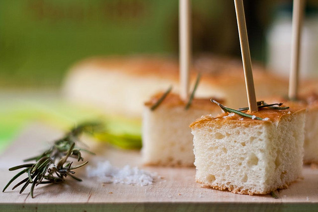 La ricetta base per la focaccia dolce o salata