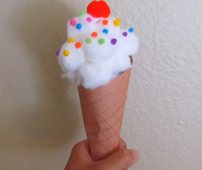 I gelati fai da te con pasta da modellare, feltro e carta