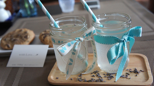 La limonata alla lavanda con la ricetta freschissima per l&#8217;estate