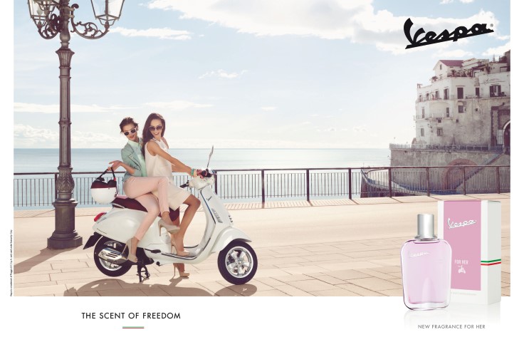 Vespa profumo: le nuove fragranze Vespa For Him e For Her, la campagna pubblicitaria, video e foto