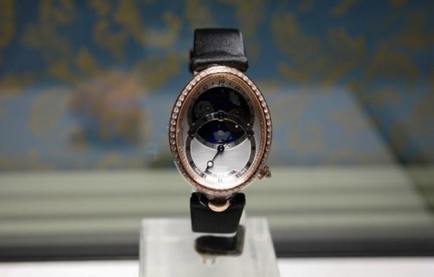 Orologi Breguet donna, le foto esclusive