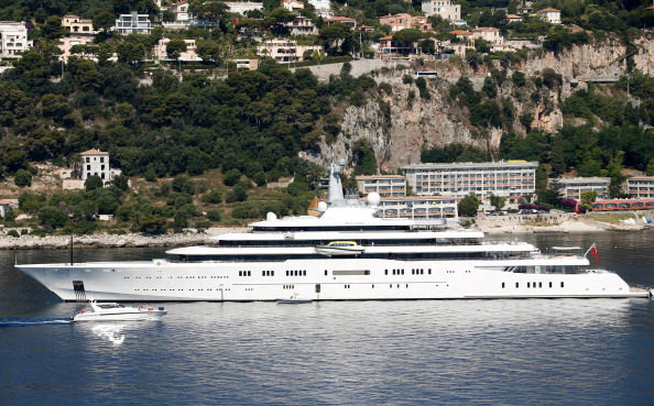 I 5 yacht più belli in approdo nei porti chic del mondo