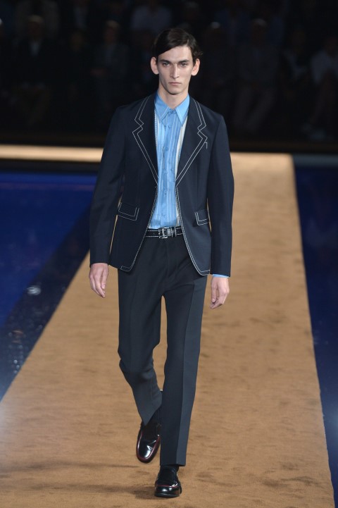 Sfilate Milano Moda Uomo giugno 2014: l&#8217;ambiente acquatico di Prada, la collezione primavera estate 2015