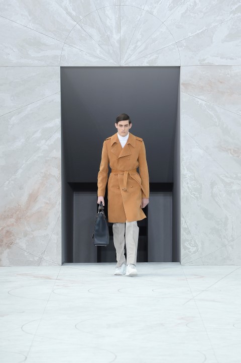 Sfilate Parigi Moda Uomo giugno 2014: il lusso di Louis Vuitton, collezione primavera estate 2015