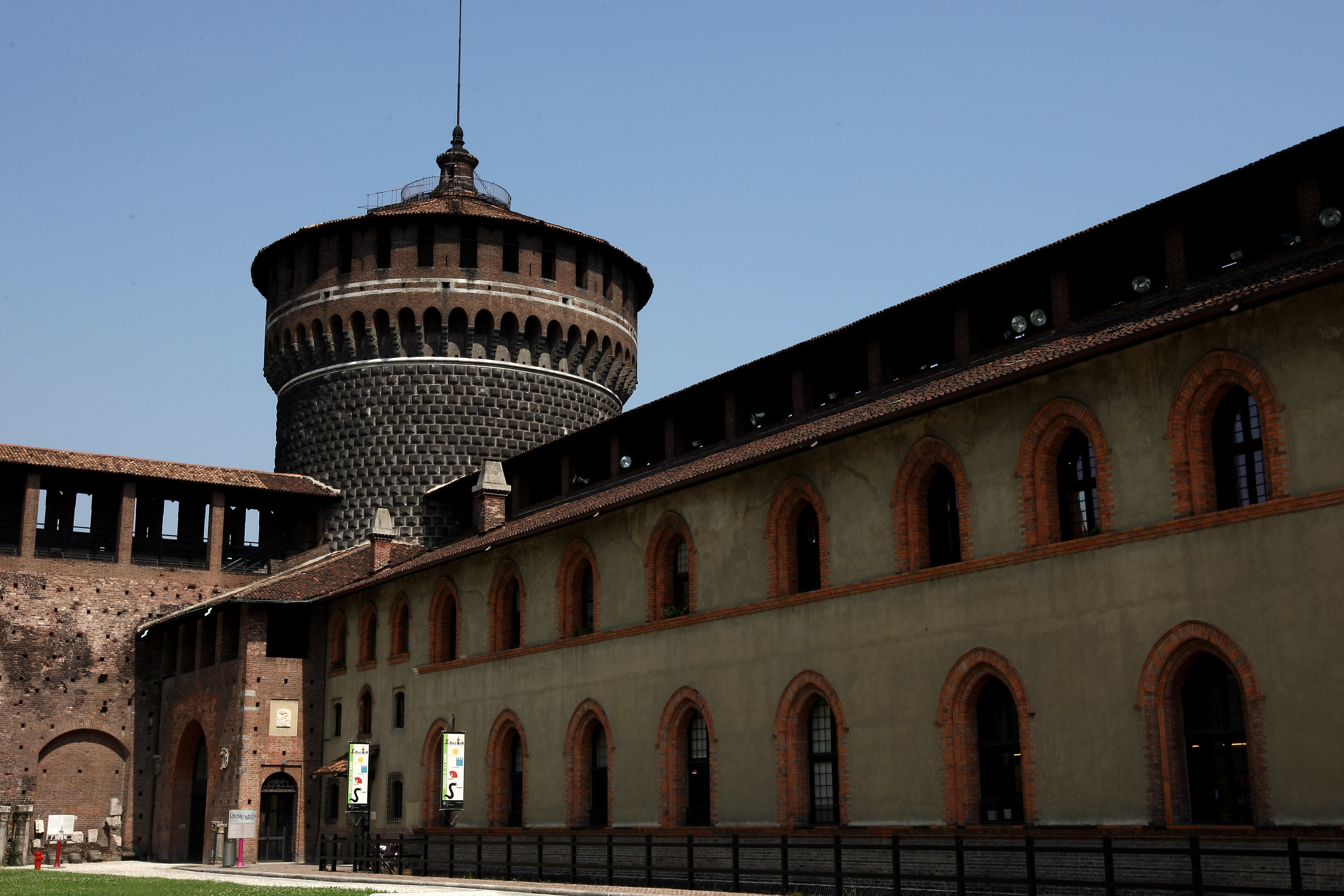Castello Sforzesco: è in arrivo &#8220;Il Castello di Carta e la Belle Epoque: dalla Milano di oggi alla Milano dell&#8217;Expo 1906&#8221;