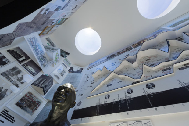Biennale di Venezia 2014, il cielo in una stanza nel soffitto integrato di CoeLux