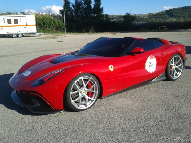 Ferrari F12 TRS: le foto esclusive del nuovo esemplare unico
