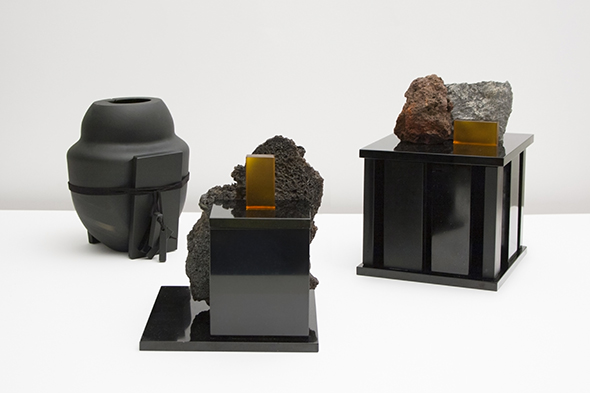 Pietra lavica dell’Etna e dello Stromboli per oggetti di design
