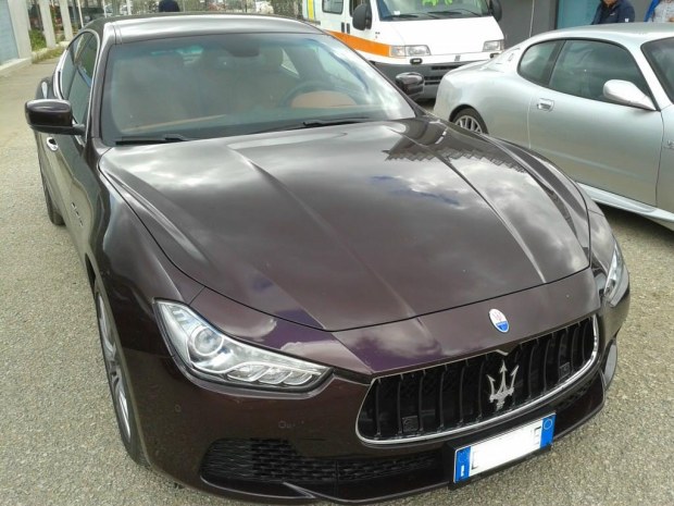 Maserati Ghibli e il suo lusso sulle strade di Sicilia