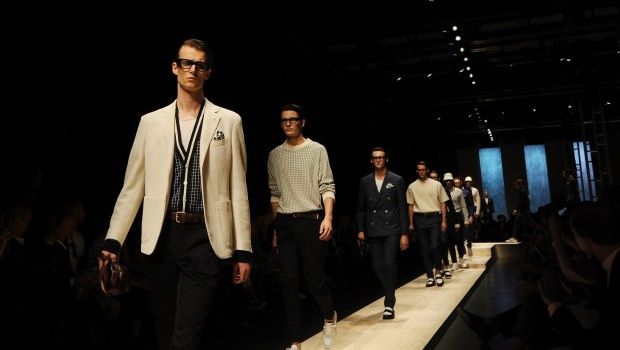 Sfilate Milano Moda Uomo giugno 2014: l&#8217;eleganza disinvolta di Canali, la collezione primavera estate 2015