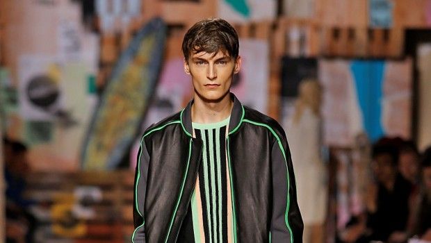 Sfilate Parigi Moda Uomo giugno 2014: Y-3, la fusione energetica di punk e surf, collezione primavera estate 2015