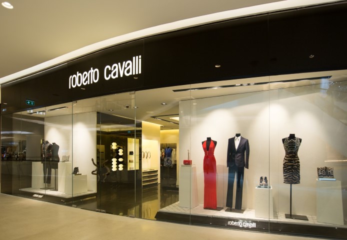 Roberto Cavalli Bangkok: inaugurata la prima boutique in Thailandia, le foto