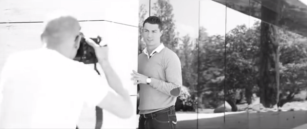 Mondiali 2014: Cristiano Ronaldo, ambasciatore Tag Heuer, nel video backstage con il figlio