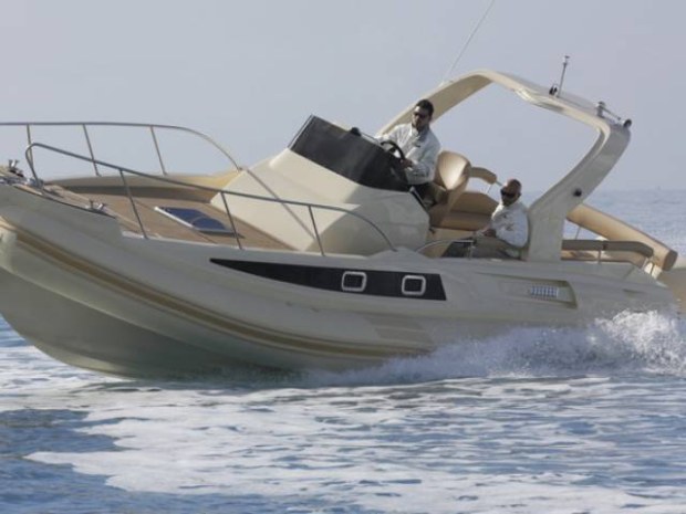 Barca Solemar 32 ST, un gommone da emozioni forti