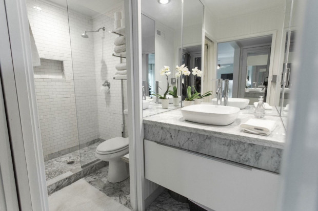 Le foto dei 10 bagni moderni più belli per arredare con classe
