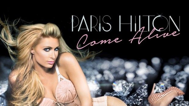 Paris Hilton Come Alive: la bionda ereditiera indossa La Perla per la cover del nuovo singolo