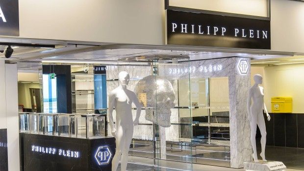 Philipp Plein boutique Vienna: aperto il primo store duty free all’interno dell’Aeroporto Internazionale