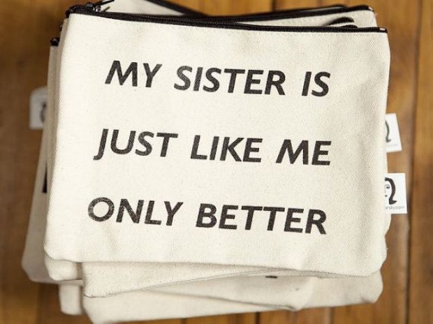 Gelosia tra sorelle adulte: perché si smette di essere amiche