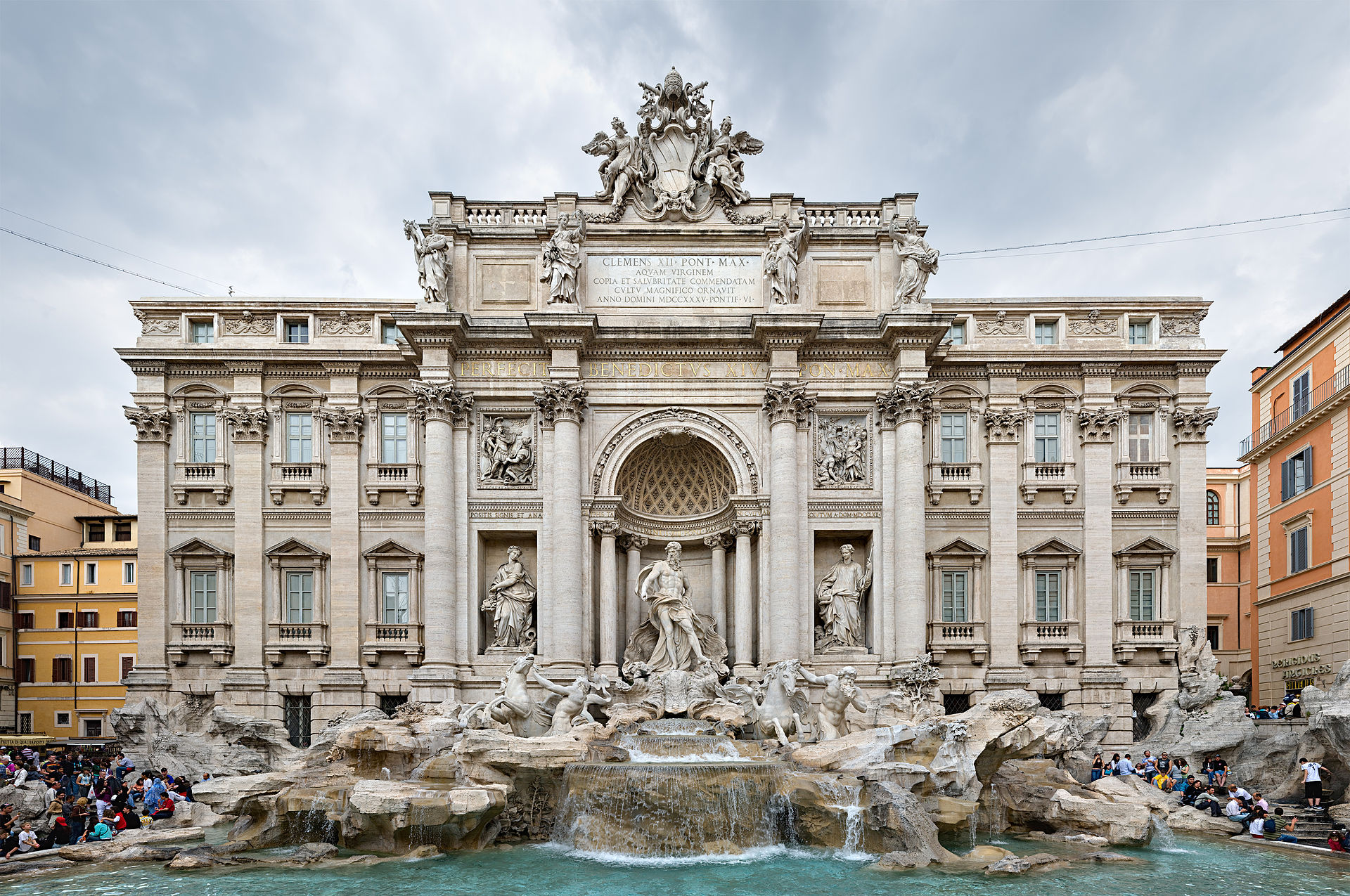 Restauro per la Fontana di Trevi: inaugurato il ponte panoramico