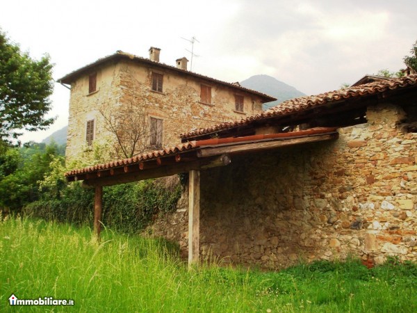 La casa di Giacomo Puccini in vendita a Caprino Bergamasco