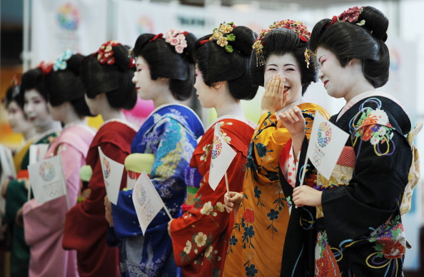 Da geishe a motore dell&#8217;economia, la trasformazione delle donne giapponesi