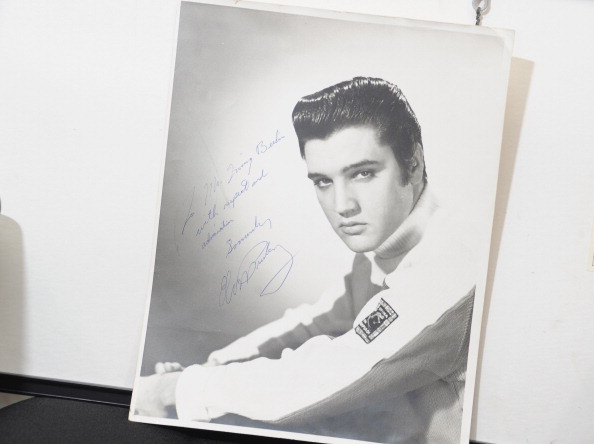 Elvis Presley: all&#8217;asta la Cadillac ed altri cimeli del Re del Rock