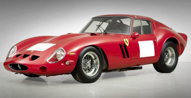 E&#8217; la Ferrari 250 GTO l&#8217;auto più costosa al mondo: record d&#8217;asta con 38 milioni di dollari